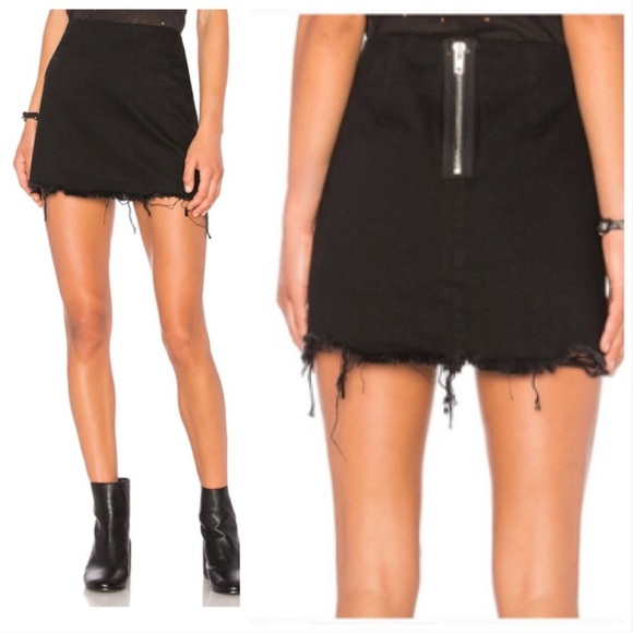 Alexander Wang Black Distressed High Rise Denim Mini Skirt size 29 - Picture 2 of 6
